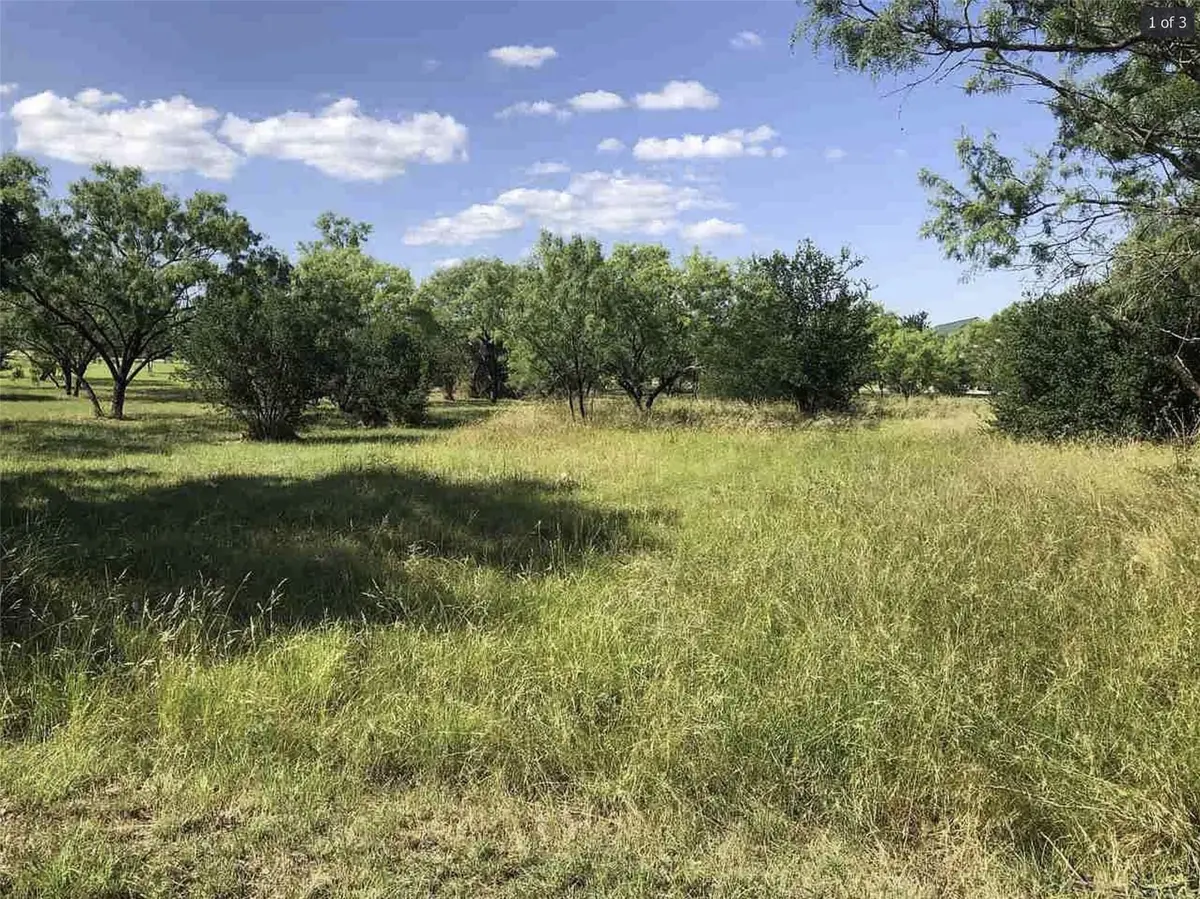 320 Lakawana, Horseshoe Bay, TX 78657
