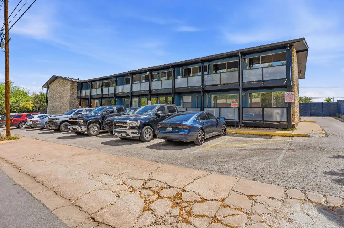 2910 Medical Arts ST #211, Austin, TX 78705