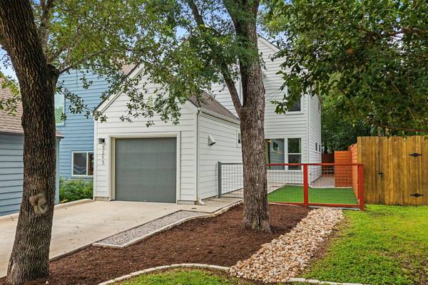 3215 Aldwyche DR, Austin, TX 78704