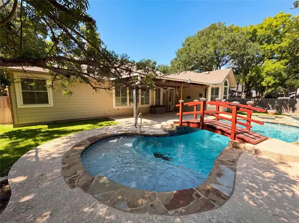 117 Brentwood DR, Georgetown, TX 78628