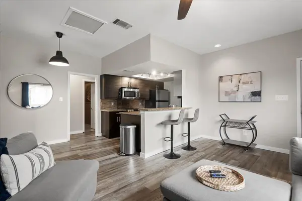 506 W San Antonio ST #205, San Marcos, TX 78666