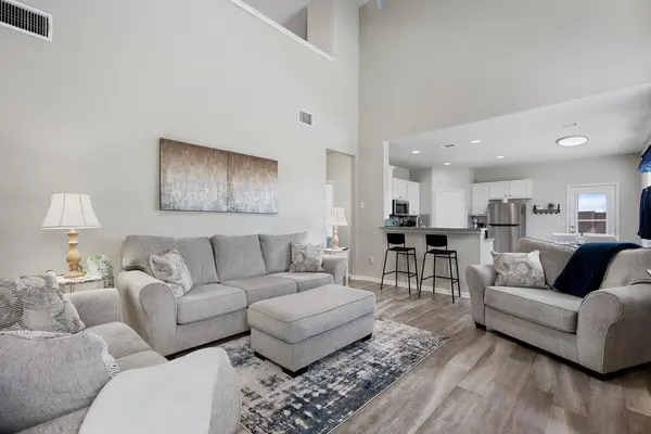221 Frederick DR, Georgetown, TX 78626