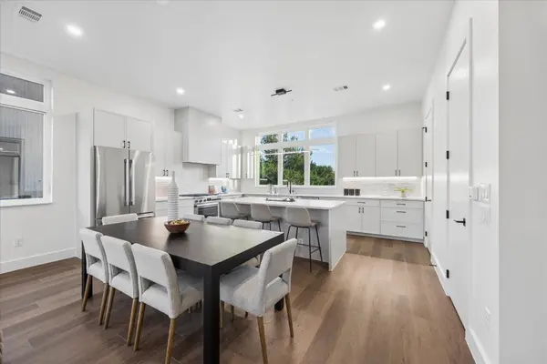 4101 Menchaca RD #205, Austin, TX 78704
