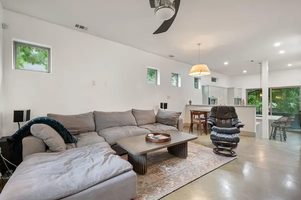 1131 Poquito ST #A, Austin, TX 78702