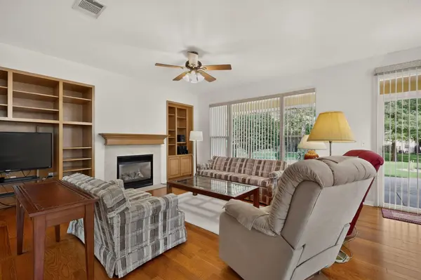 207 Red Poppy TRL, Georgetown, TX 78633