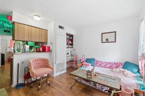 2801 Hemphill PARK #A103, Austin, TX 78705