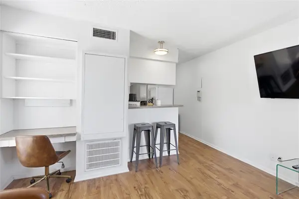 2808 Whitis Ave #C301, Austin, TX 78705