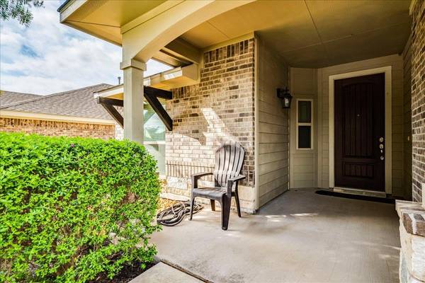 124 Compass LN, Kyle, TX 78640