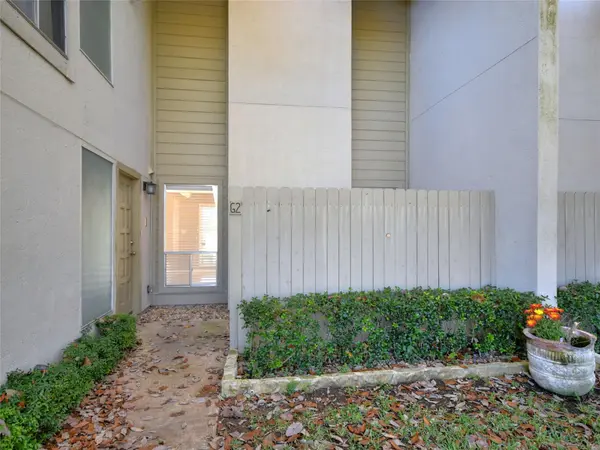 100 Lido CIR #G2, Lakeway, TX 78734