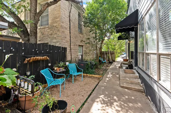 1405 Hartford RD #106, Austin, TX 78703