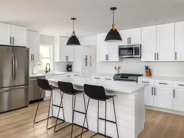 5919 Idlewood CV, Austin, TX 78745