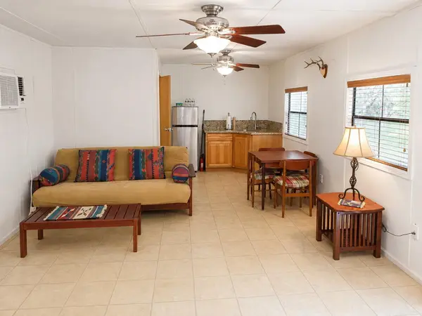 10310 W Darleen DR, Leander, TX 78641