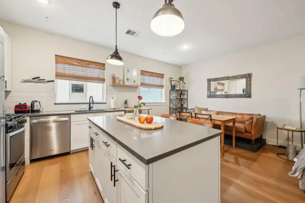2827 Manor RD #3104, Austin, TX 78722