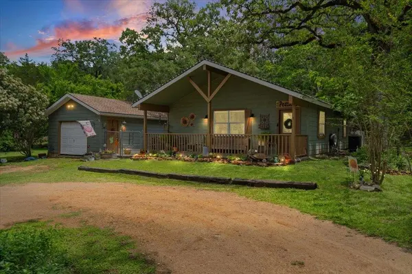 150 Copeland Hill RD, Smithville, TX 78957