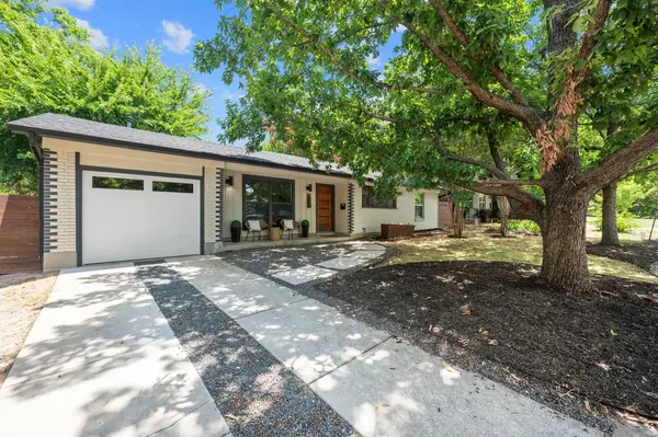 2611 East Side DR, Austin, TX 78704