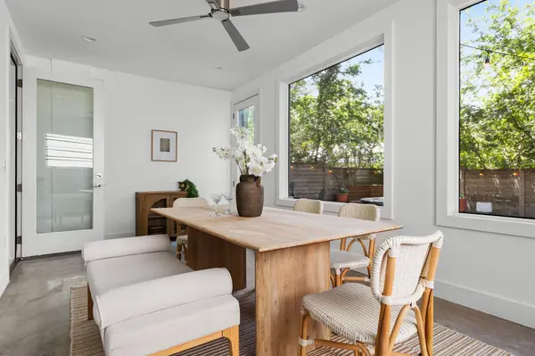 1182 Oakgrove Ave #A, Austin, TX 78702