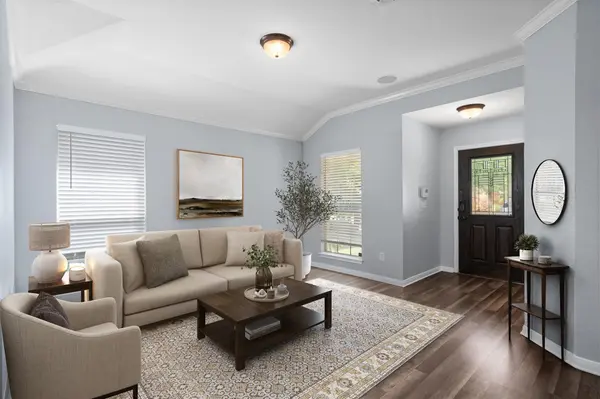 5036 Lexington Meadow LN, Del Valle, TX 78617
