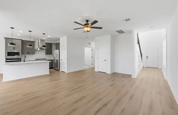 109 Singing Dove WAY, Liberty Hill, TX 78642