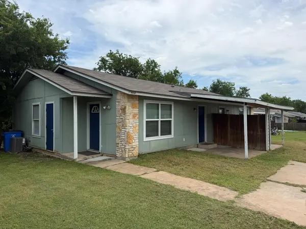 512 Lenora DR, Taylor, TX 76574