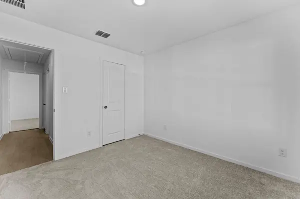 101 Ellendale PL, Fredericksburg, TX 78624
