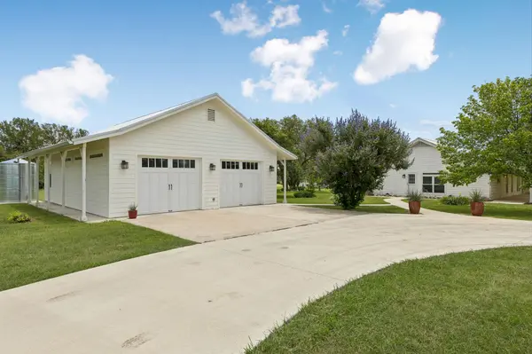4320 County Road 223, Florence, TX 76527
