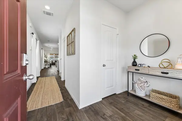 19300 Bear Grass DR, Elgin, TX 78621