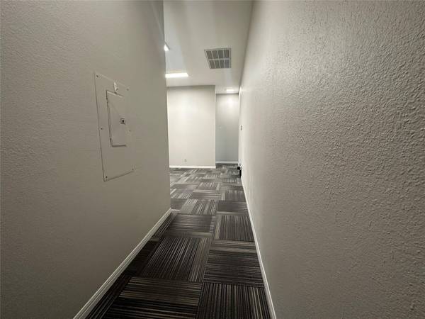 1823 Fortview RD #203, Austin, TX 78704