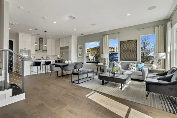 4202 Endurance WAY, Austin, TX 78731