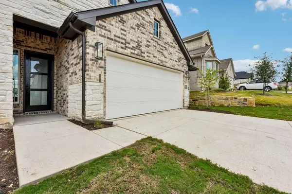 180 Kapok ST, Buda, TX 78610