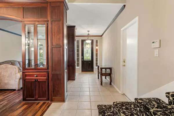 905 Brighton Bend LN, Cedar Park, TX 78613