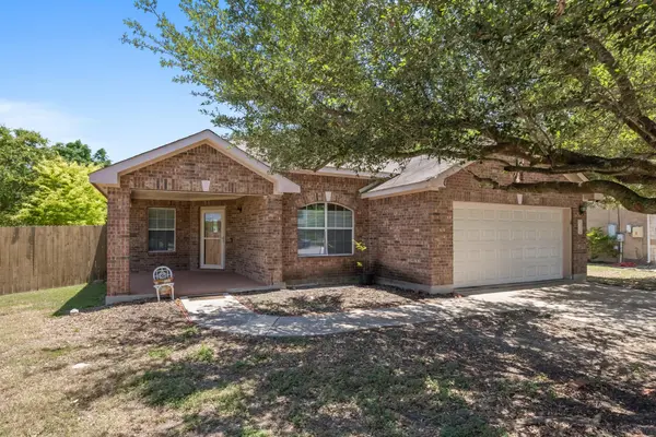 315 Waterlily WAY, Hutto, TX 78634