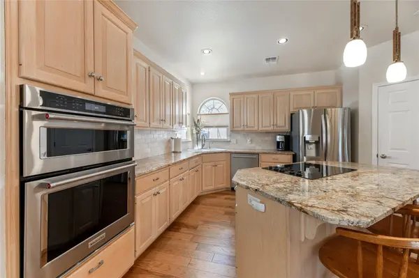 356 Mahan ST, Meadowlakes, TX 78654