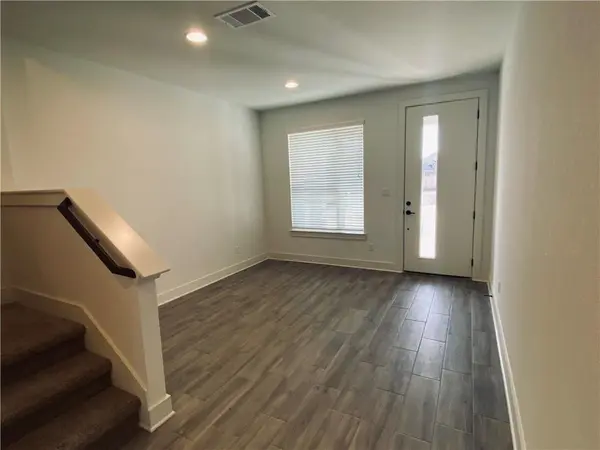 5160 N A W Grimes BLVD #121, Round Rock, TX 78665
