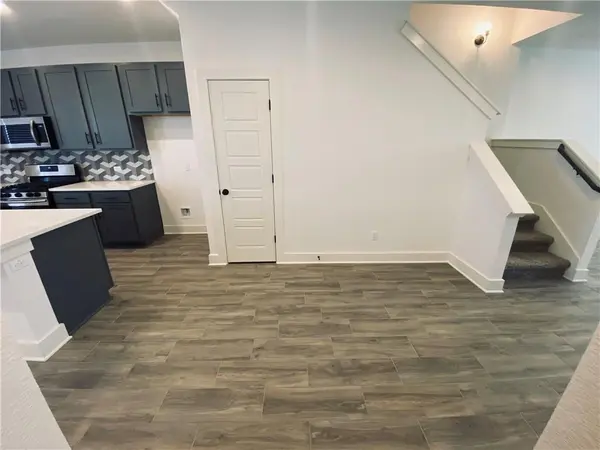 5160 N A W Grimes BLVD #121, Round Rock, TX 78665