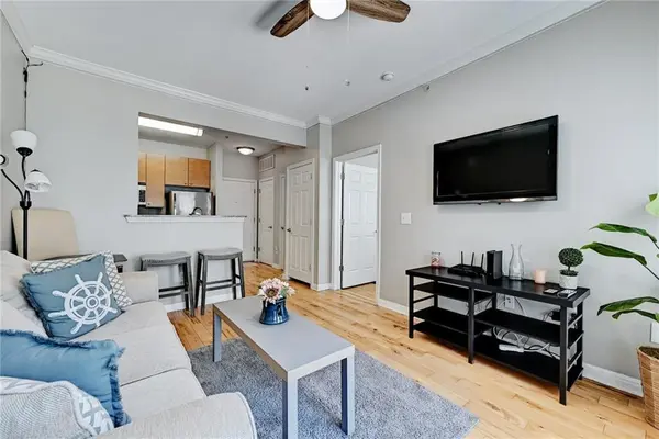 2502 Leon ST #407, Austin, TX 78705