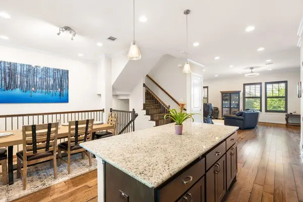 1116 Highknoll LN, Georgetown, TX 78628