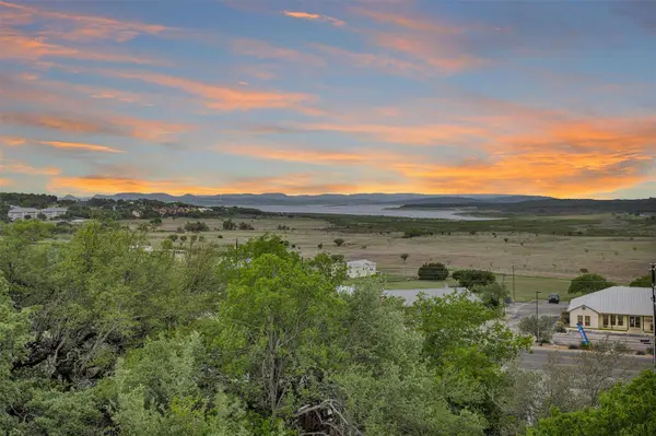 1226 Cougar DR #15, Canyon Lake, TX 78133