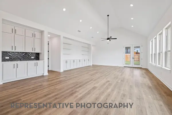 503 Outrider CT, Liberty Hill, TX 78642