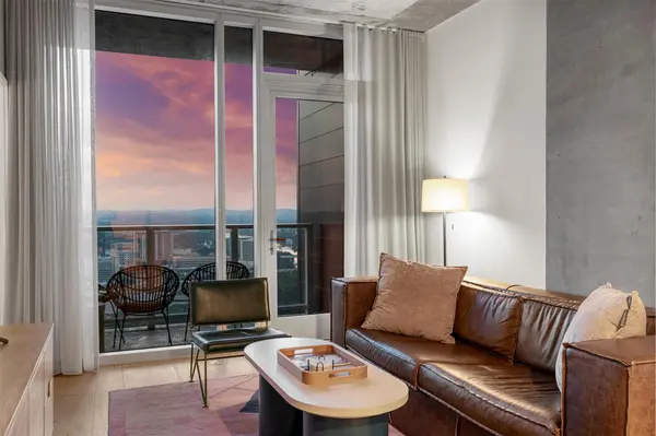48 East Ave #2911, Austin, TX 78701
