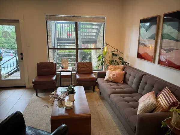 5524 BEE CAVE RD, Austin, TX 78746