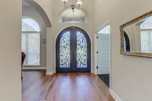 105 Arbors CIR, Elgin, TX 78621