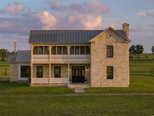 466 German LN, Fredericksburg, TX 78624