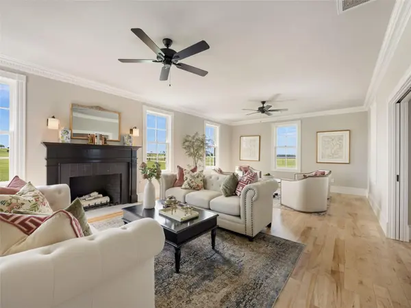 466 German LN, Fredericksburg, TX 78624