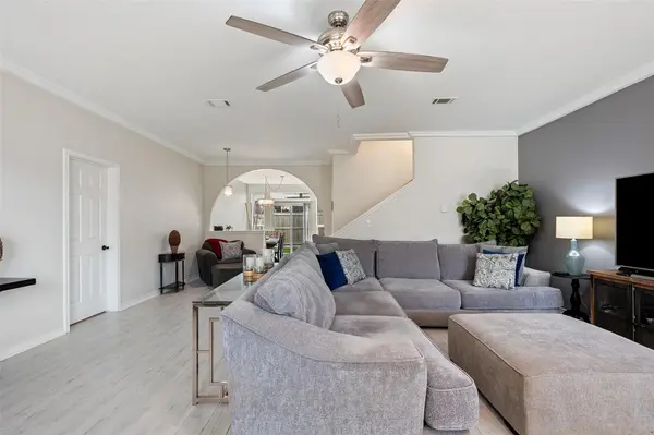 12213 Abbey Glen LN, Austin, TX 78753