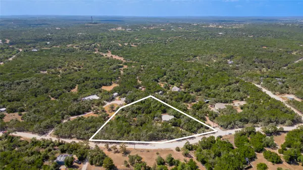 231 N Rainbow Ranch RD, Wimberley, TX 78676