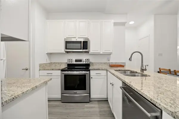 806 W 24th ST #213, Austin, TX 78705