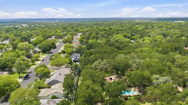 9505 Woodshire DR, Austin, TX 78748