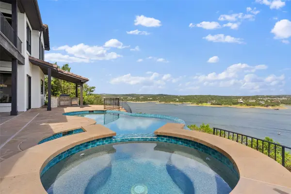 1208 Watercliffe DR, Lago Vista, TX 78645