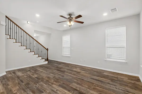 240 Simon, Kyle, TX 78640
