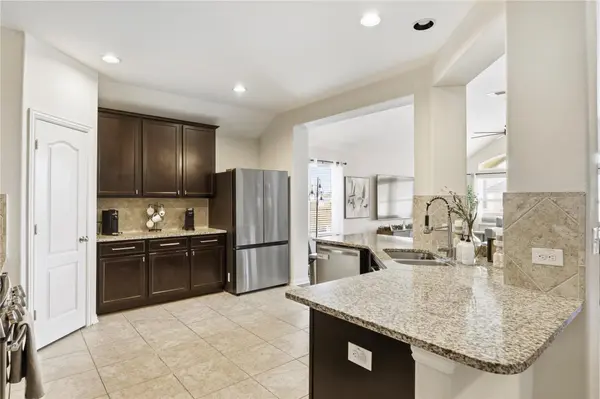 486 Pond View PASS, Buda, TX 78610